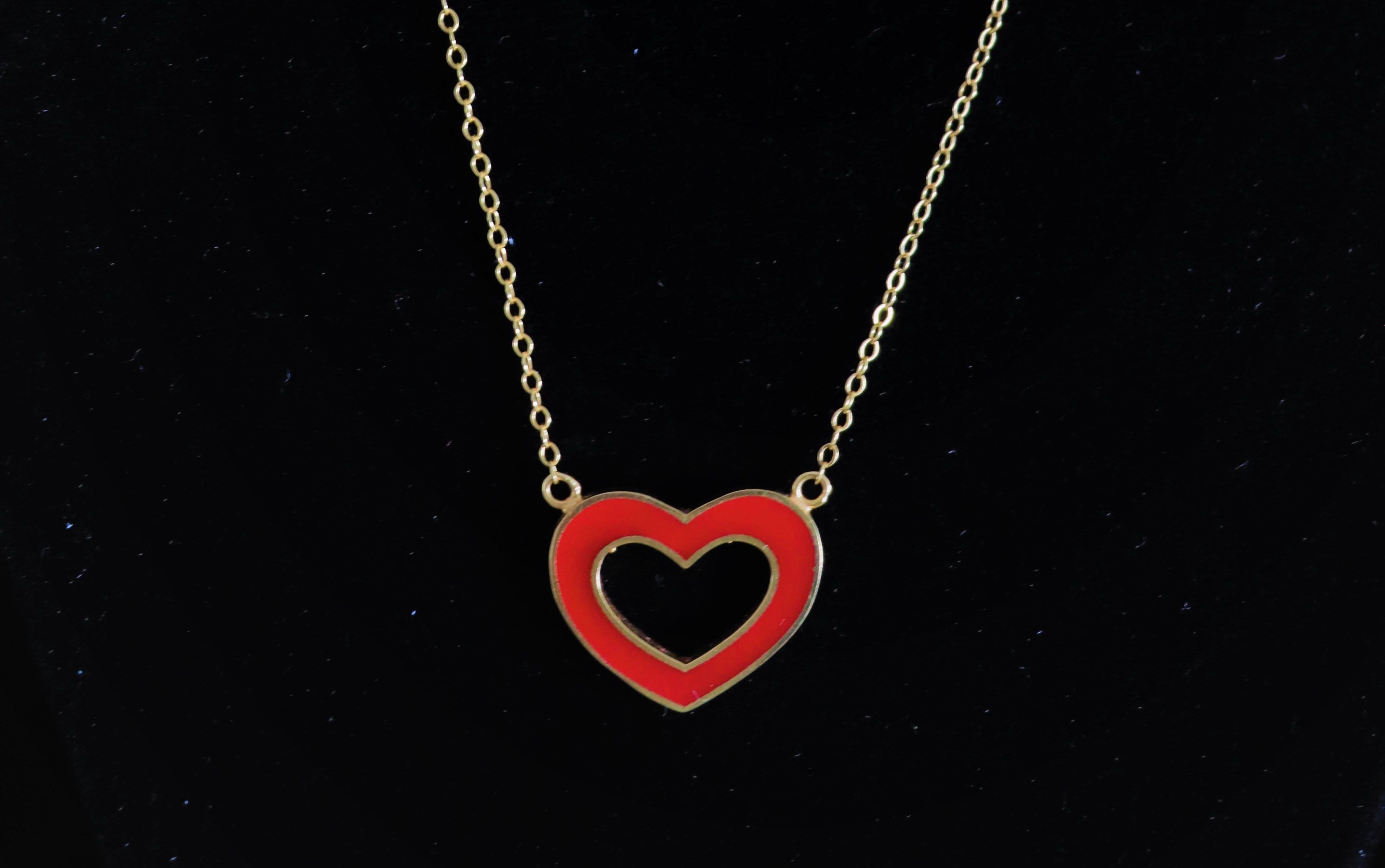 red heart necklace 21K