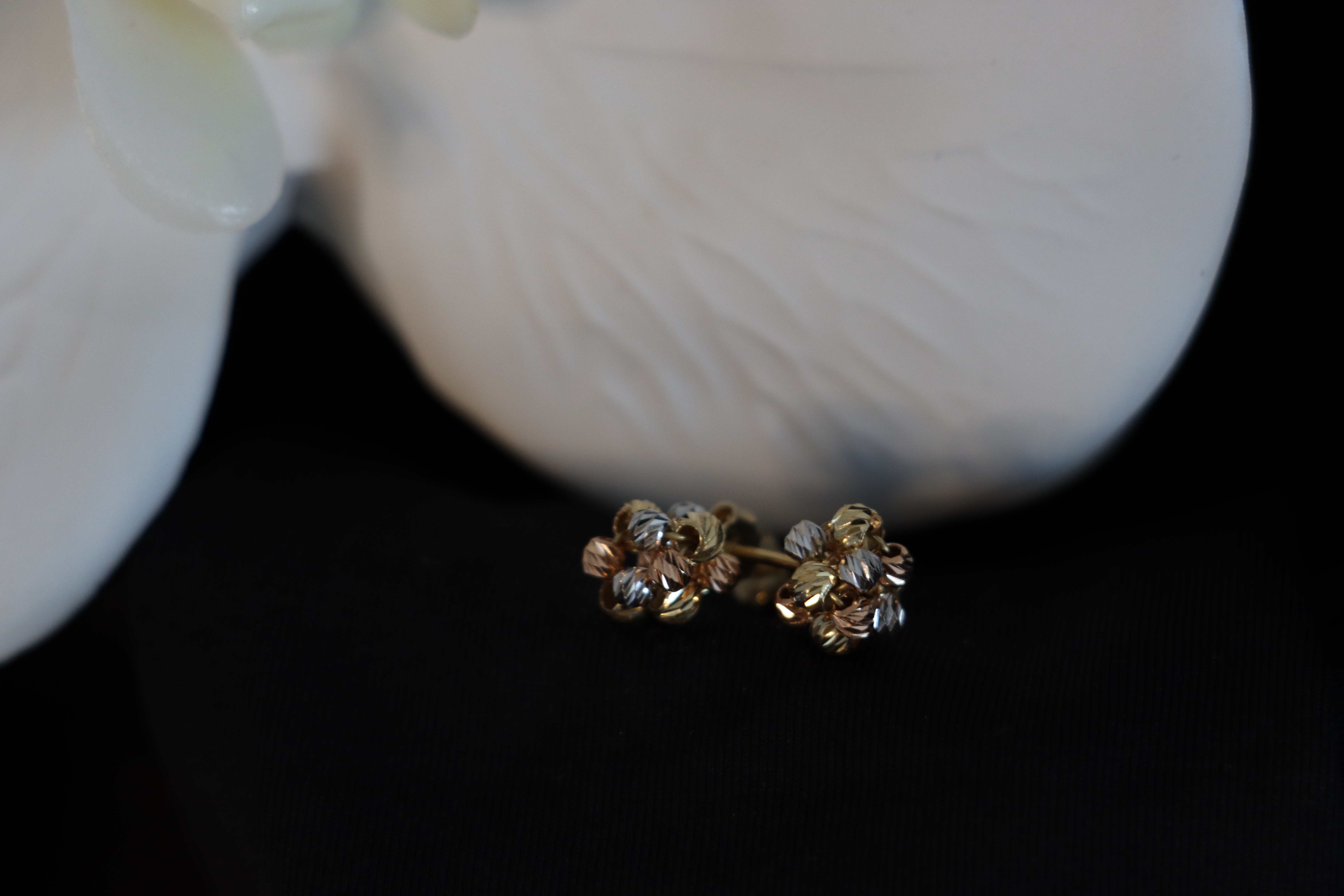 golden flower earrings