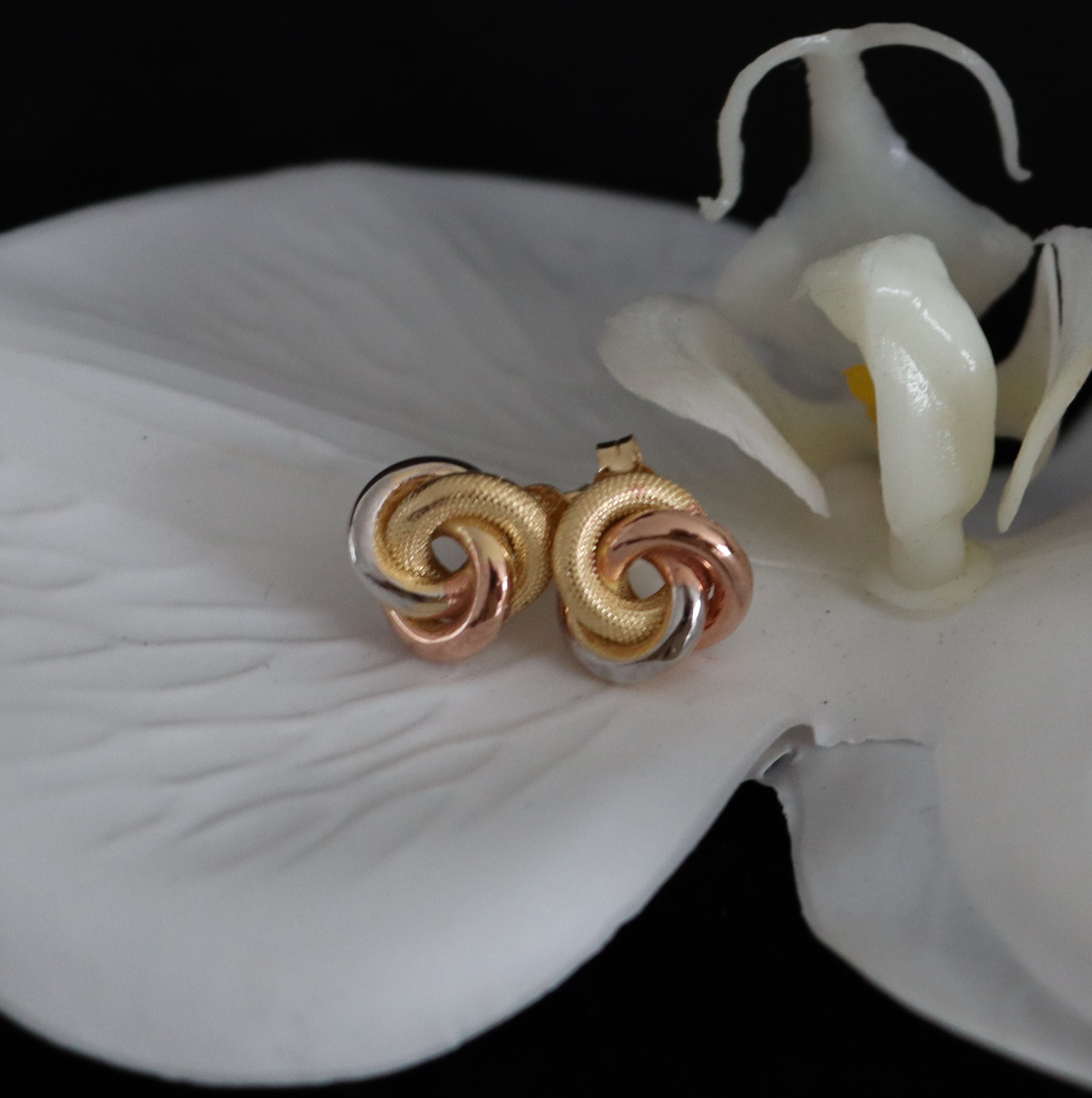 spiral gold earrings 21K